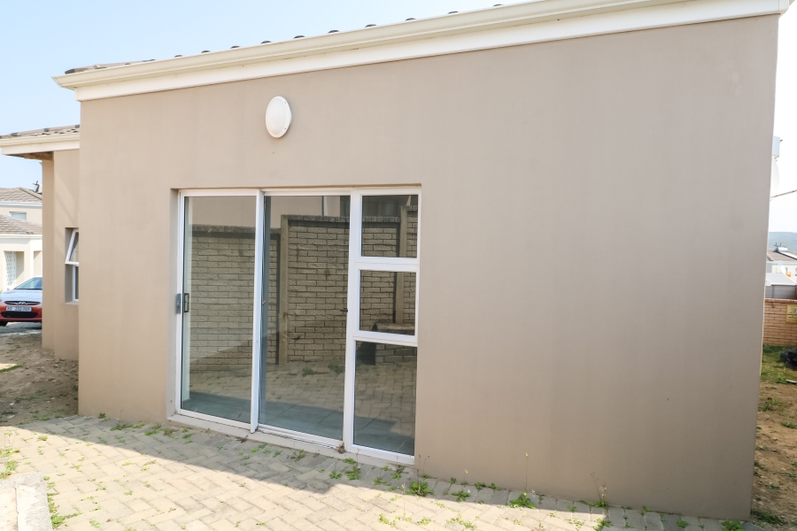 3 Bedroom Property for Sale in Nahoon Valley Park Eastern Cape